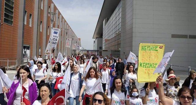 Bursa’da LÖSEV’den sağlıklı yaşam yürüyüşü