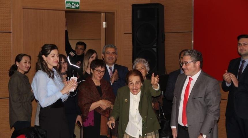 T&uuml;rkl&uuml;k biliminin Nevşehirli ulu &ccedil;ınarları NEV&Uuml;&rsquo;de