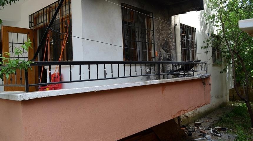 K&uuml;&ccedil;&uuml;k t&uuml;p patladı, korkusu b&uuml;y&uuml;k oldu