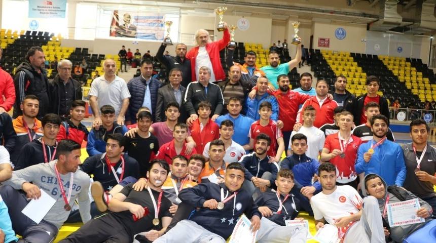 Siirtli g&uuml;reş&ccedil;iler b&ouml;lge 2&rsquo;ncisi oldu