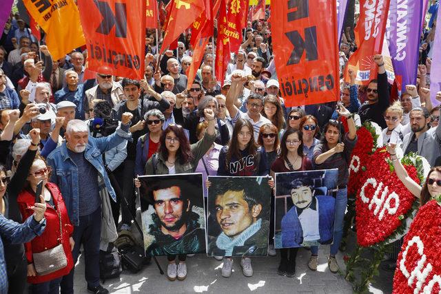 Deniz Gezmiş ve arkadaşları mezarları başında anıldı