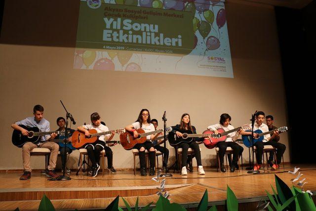 Akyazı’da doludizgin yılsonu etkinliği