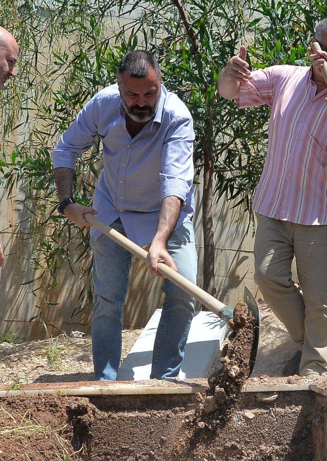 Gazeteci Hasan Erşan ın babası son yolculuğuna uğurlandı 3