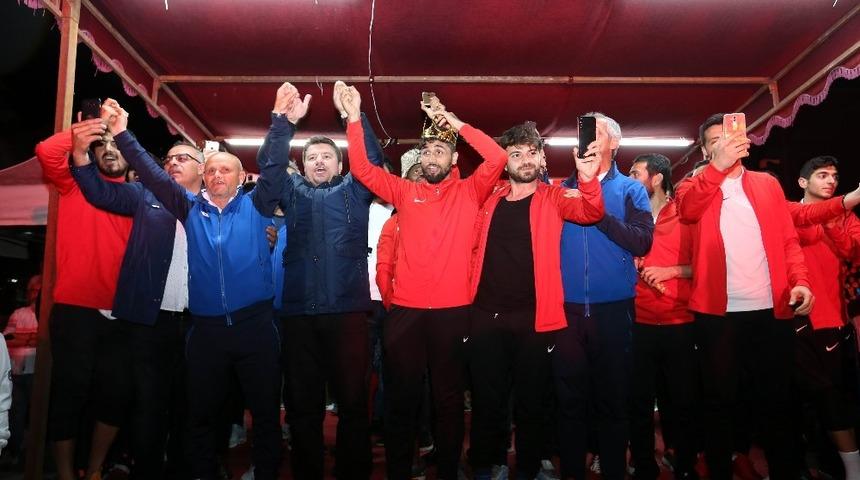 Aksaray&rsquo;da şampiyonluk coşkusu