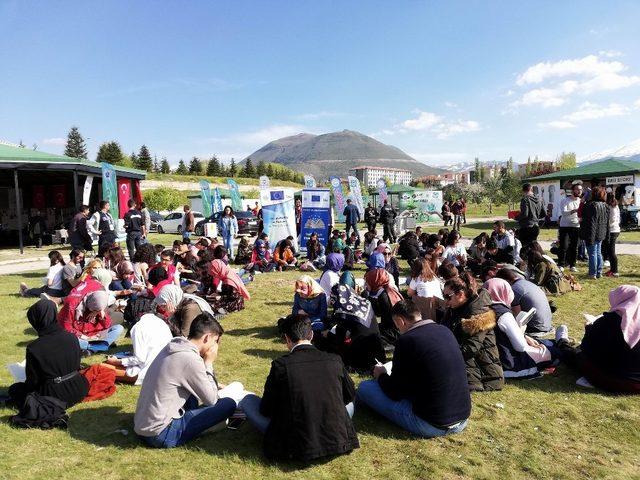 Kayseri AB Bilgi Merkezi’nden kitap okuma etkinliği