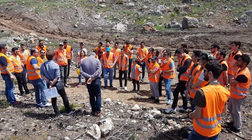 Geleceğin ormancıları, yangın hafızalarını gezdi