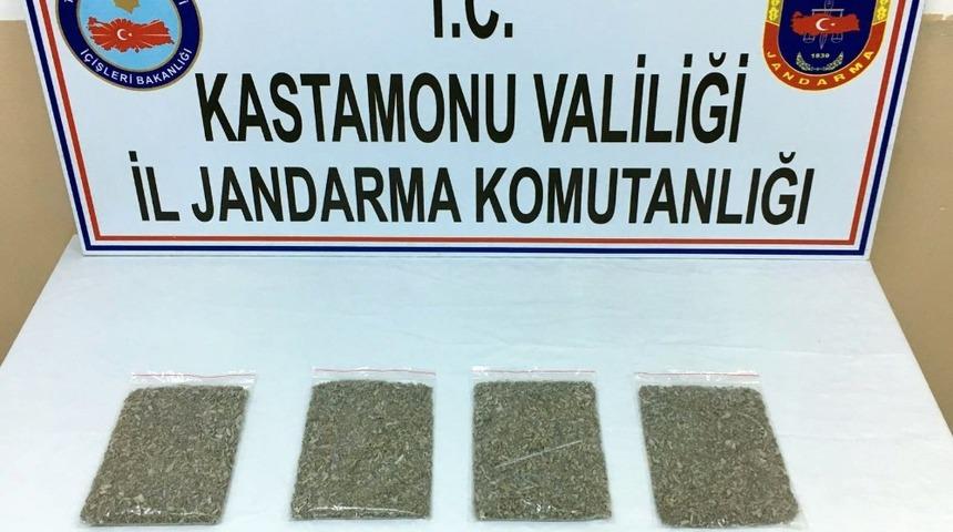 Jandarmadan uyuşturucu satıcılarına şafak operasyonu