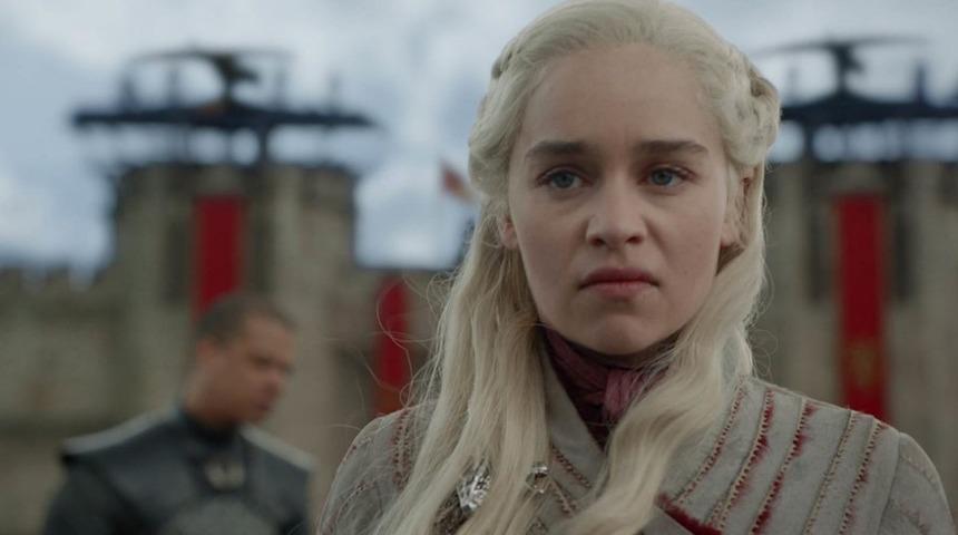 Game of Thrones'taki Starbucks bardağı hata mı reklam mı? 