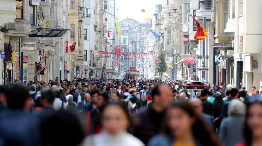 Financial Times: İstanbul seçimlerinin iptali Türkiye'deki siyasi kargaşa olasılığını artırdı