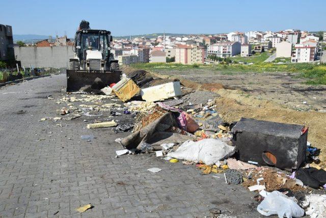 Çöp yığınları ortadan kaldırıldı