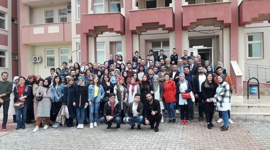 Tarih &ouml;ğrencilerinin tarihe yolculuğu