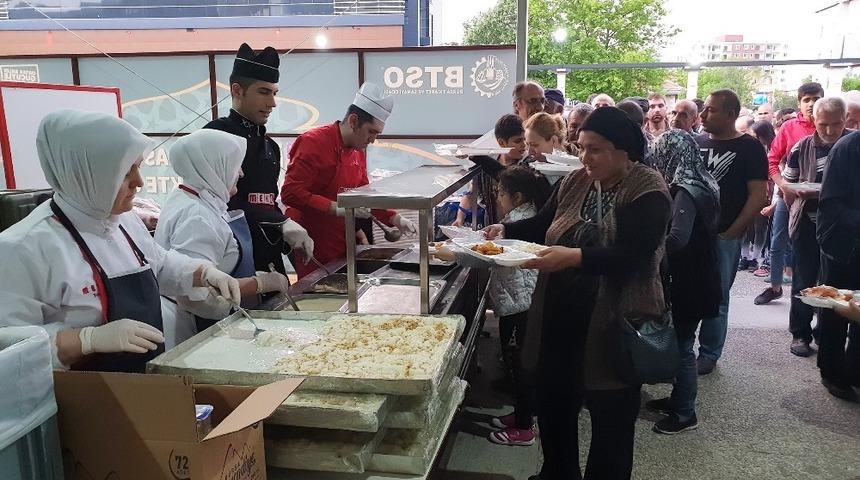 BTSO İftar Sofralarında ilk oru&ccedil;lar a&ccedil;ıldı
