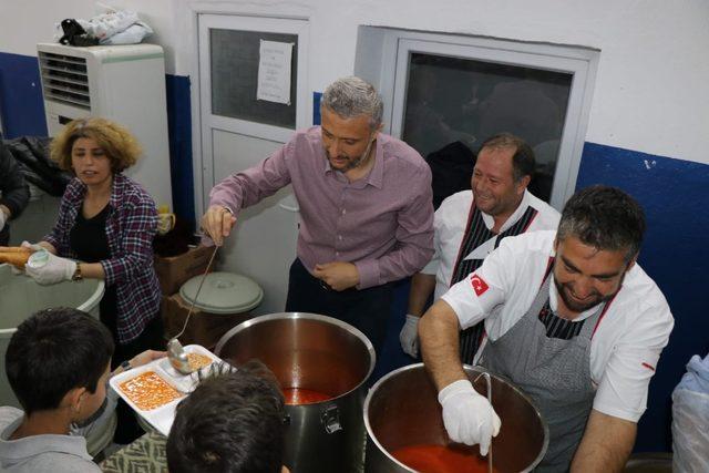 Simav Belediyesinden 750 kişilik iftar