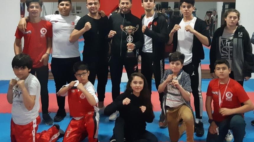 Seydikemerli sporcuların başarısı