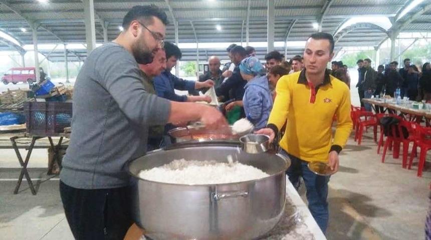 Hisarcık&rsquo;ta her g&uuml;n 200 kişiye iftar yemeği