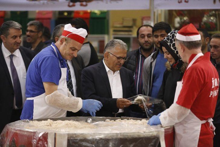 Başkan Büyükkılıç halkla birlikte, Ramazan etkinliklerinde G3