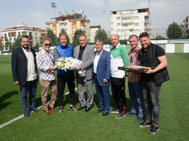 TÜFAD’dan Manisa Büyükşehir Belediyespor’a ziyaret