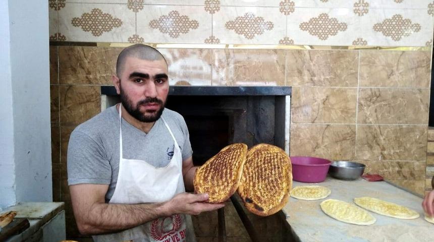 Ramazan ayı Siirtli fırıncıların y&uuml;z&uuml;n&uuml; g&uuml;ld&uuml;rd&uuml;