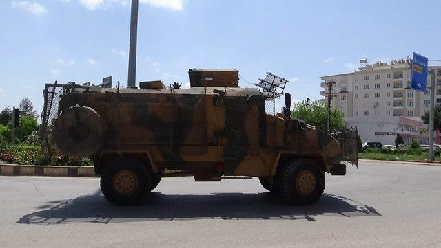 Suriye’ye zırhlı iş makinesi sevkıyatı