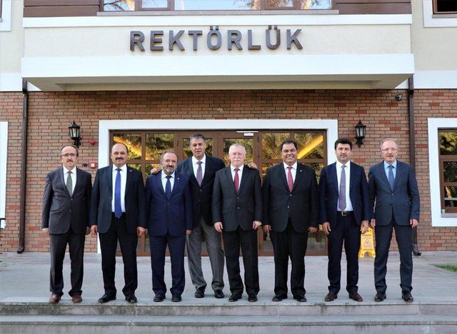 Rektör Uzun, Batı Karadeniz Üniversiteleri Birliği toplantısına katıldı