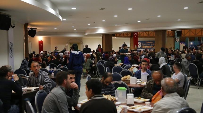 Rize&rsquo;de g&ouml;n&uuml;l sofrası misafirlerini ağırlamaya başladı