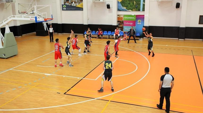 Basketbol hakem kampı tamamlandı