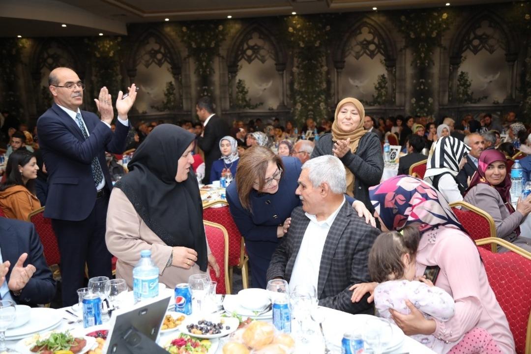 B&uuml;y&uuml;kşehir Ramazanın ilk g&uuml;n&uuml;n&uuml; yoğun ge&ccedil;irdi