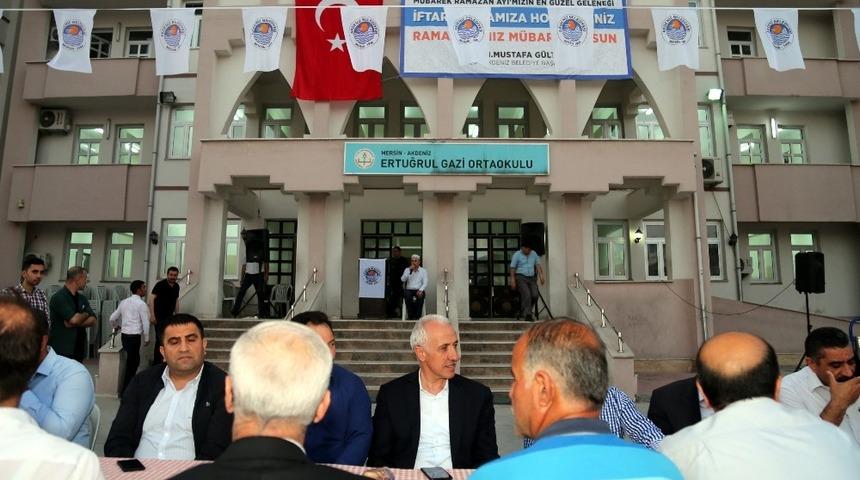 Başkan Gültak, ilk iftarda vatandaşlarla buluştu