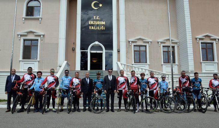 Samsun’dan yola çıkan Bisikletçiler Erzurum’a ulaştı G1