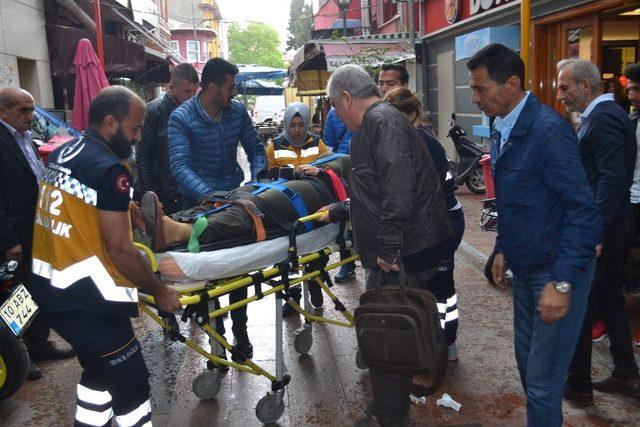 Fırtınada üzerine ağaç dalı düşen kadın yaralandı