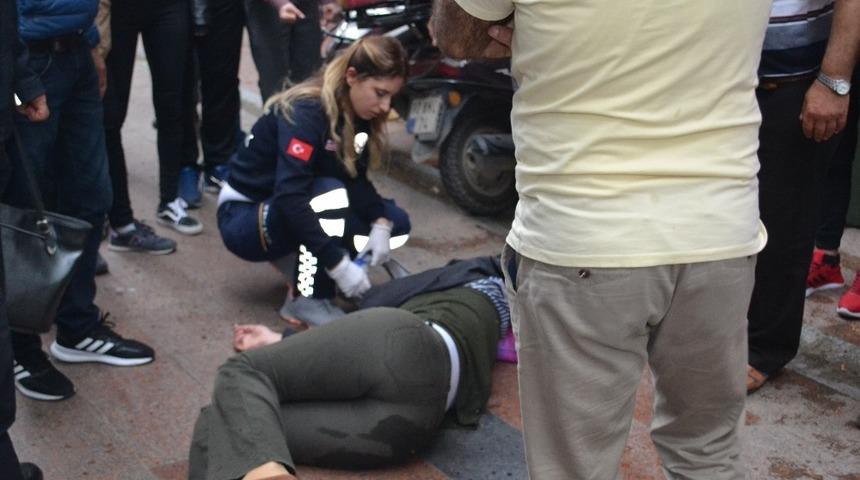 Fırtınada üzerine ağaç dalı düşen kadın yaralandı