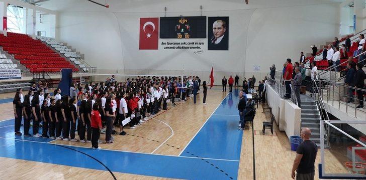 Yıldızlar Voleybol Türkiye şampiyonası Erzincan’da başladı G5