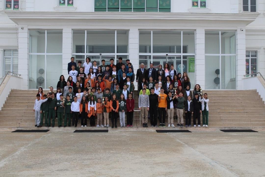 Doğa Koleji şampiyonluklara doymuyor