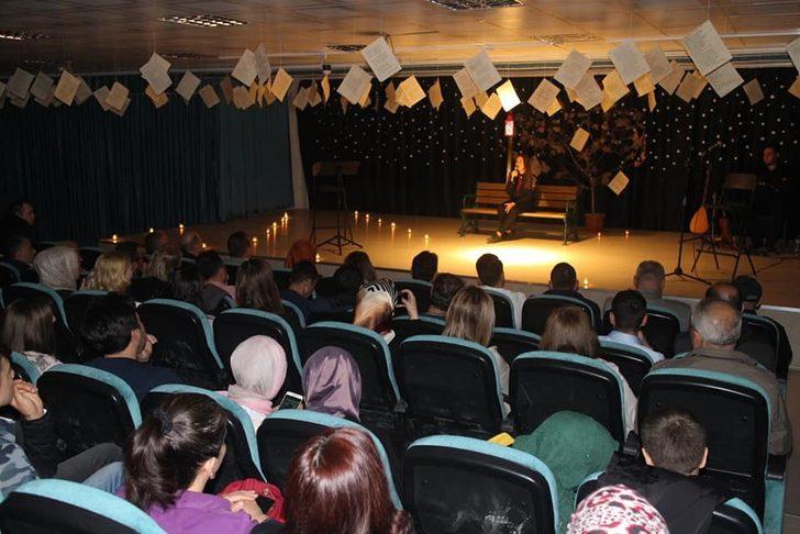 Şuhut’ta ’’Şiirin Dilinden’’ dinletisi G3