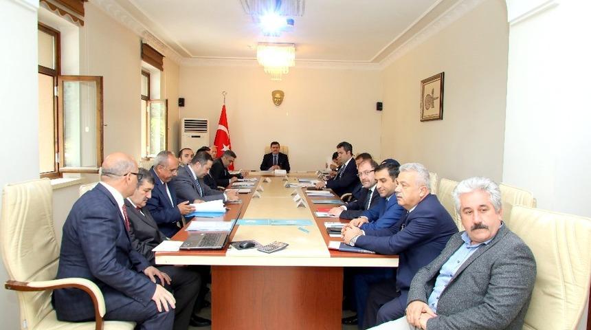 Erzincan’da ki köylere 32 milyonluk hizmet ödeneği