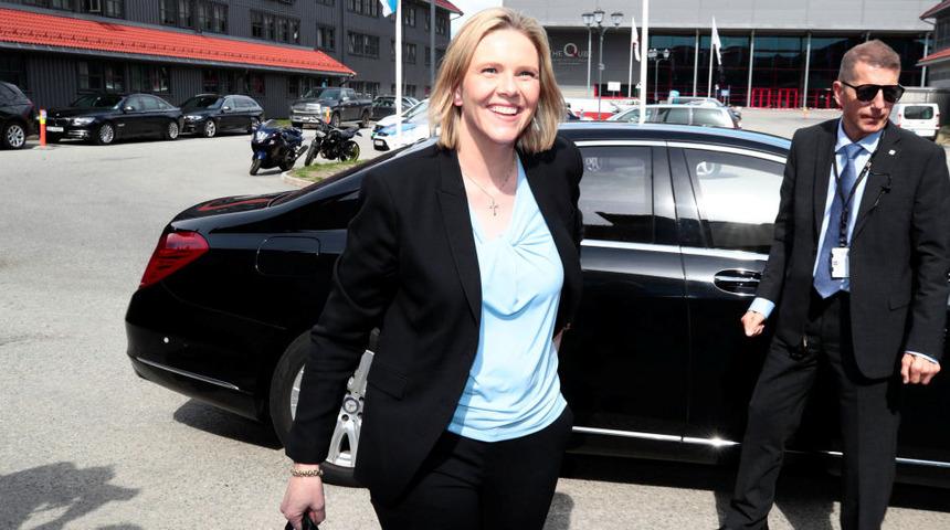 Sağlık Bakanı'ndan ezber bozan çıkış: Bırakın insanlar kırmızı et, içki, sigara tüketsin