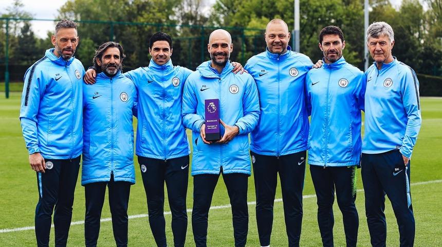 Pep Guardiola Premier Lig'de ayın teknik direkt&ouml;r&uuml; oldu