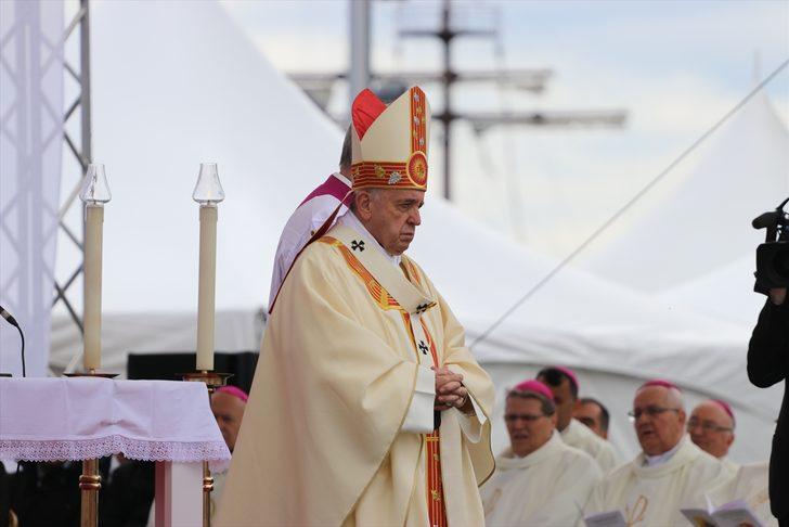 Papa Franciscus Kuzey Makedonya'da G3
