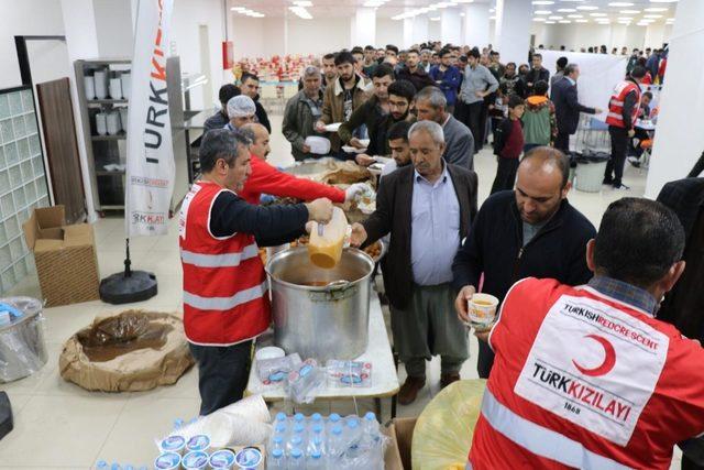 Malatya’da hasta yakınları için iftar