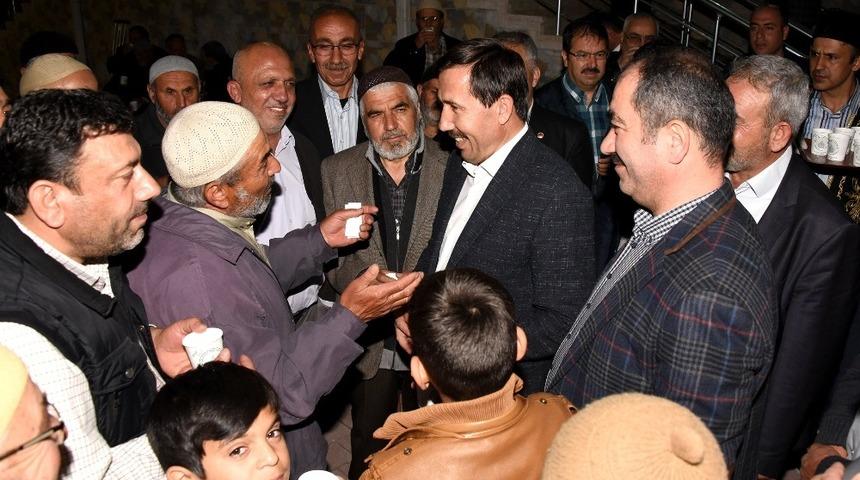 Başkan Kılca, teravih buluşmalarında vatandaşlarla buluştu