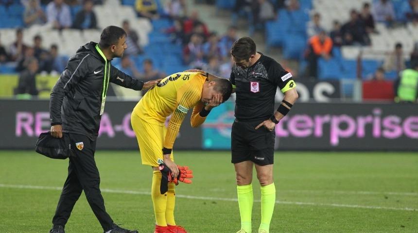 Lung, taş d&uuml;ş&uuml;r&uuml;yor