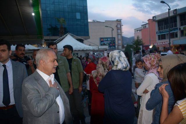 İlk kepçe Başkan Kadir Kara’dan