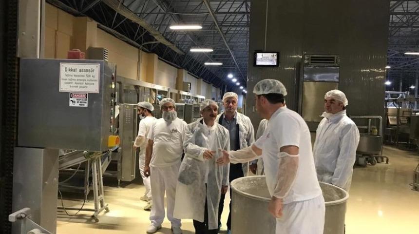 Başkan Kılın&ccedil; &ccedil;&ouml;lyak hastaları i&ccedil;in hizmet veren ekmek fabrikasını inceledi