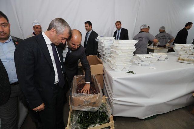 Şahinbey’de her gün 5 bin kişiye iftar