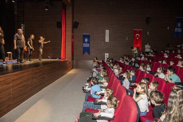 Masal Gezginleri Keloğlan’la sahnede