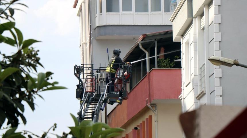 &Ccedil;atı yangını korkuttu