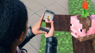 Microsoft bir Minecraft AR oyunu üzerinde çalışıyor!