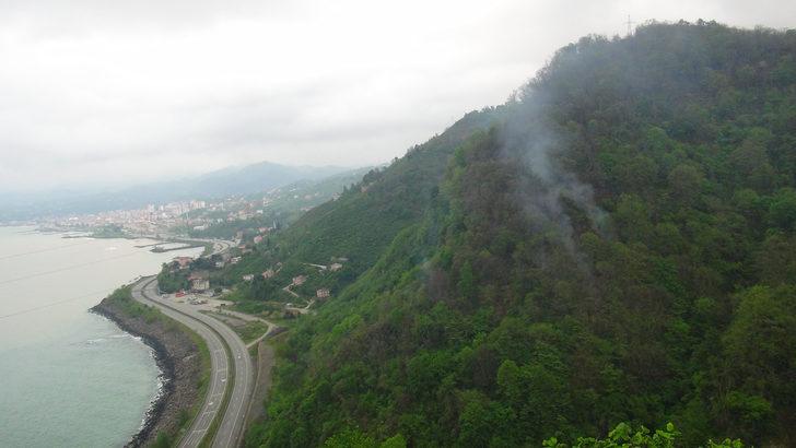 Giresun'da örtü yangını! 9 dönümlük alan cayır cayır böyle yandı G5