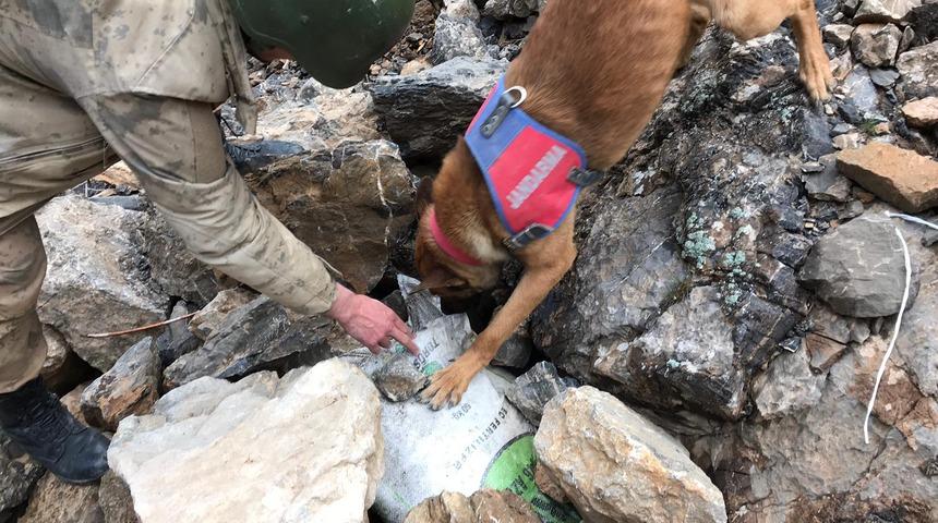 Başkale'de PKK'nın tuzakladığı EYP, bulunarak imha edildi  
