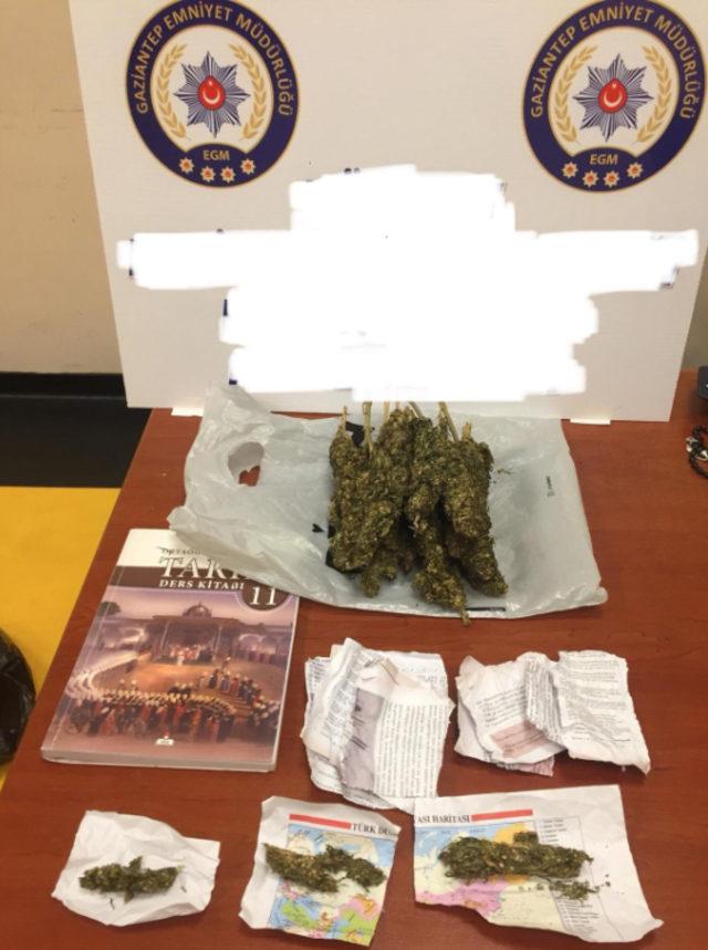 Uyuşturucu ve çalıntı mal satışına 2 tutuklama